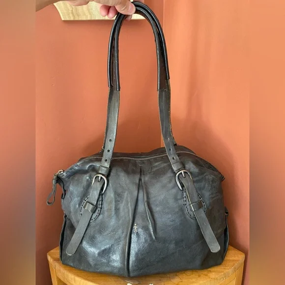 Henry Beguelin Shoulder Bag Bags